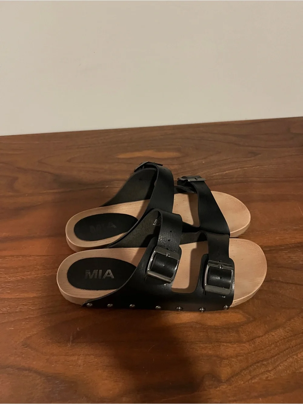 MIA worn once